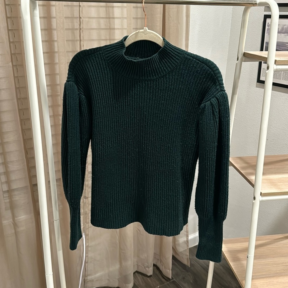 Gianni Bini Emerald Green Sweater